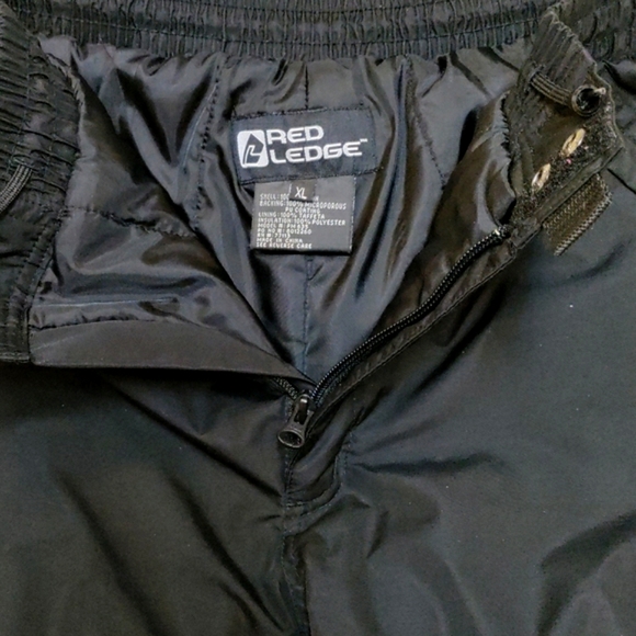 Red Ledge Ski Pants Unisex . Waist 14 in, Inseam 28 in. Make an offer - Picture 8 of 8